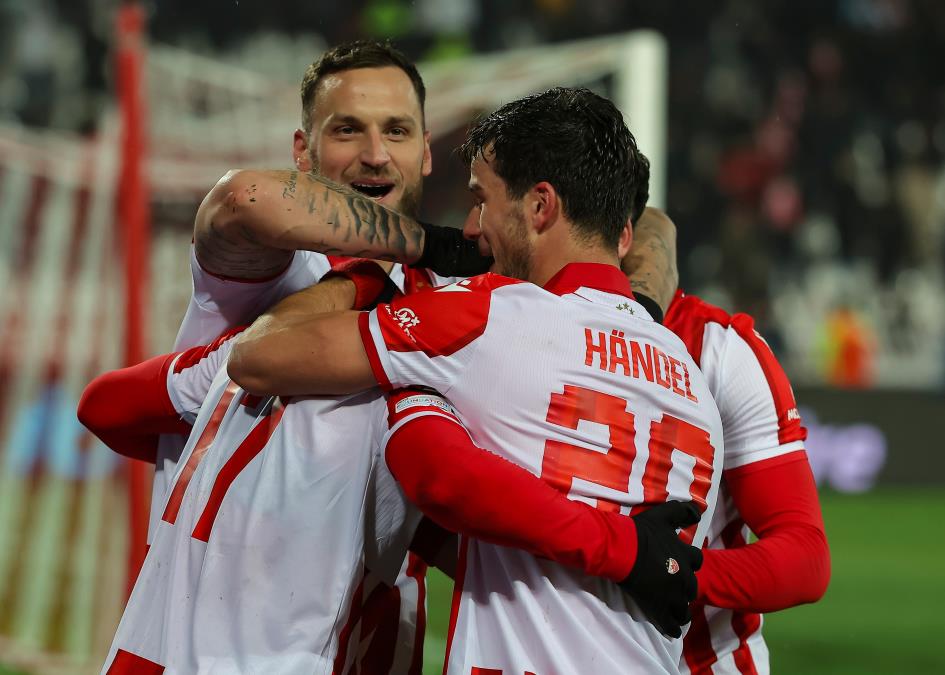 ZVEZDA-STEAUA_72.jpg?ts=2025-11-27T22:19:18