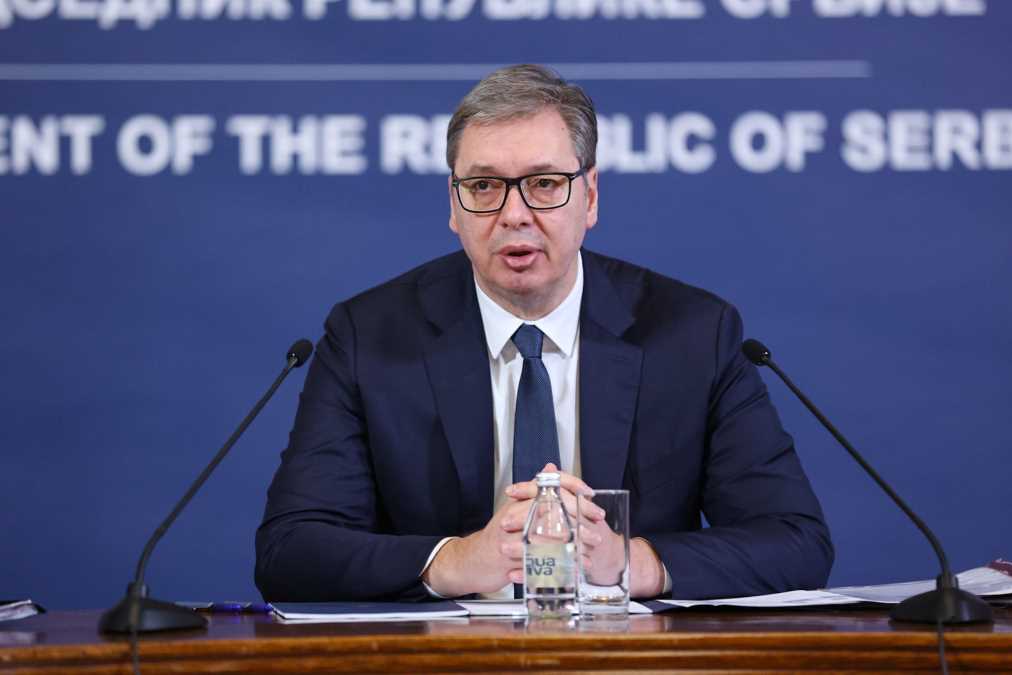 UŽIVO VUČIĆ SE OBRAĆA JAVNOSTI: Poziv na dijalog nije hir ni trik, već suština demokratije