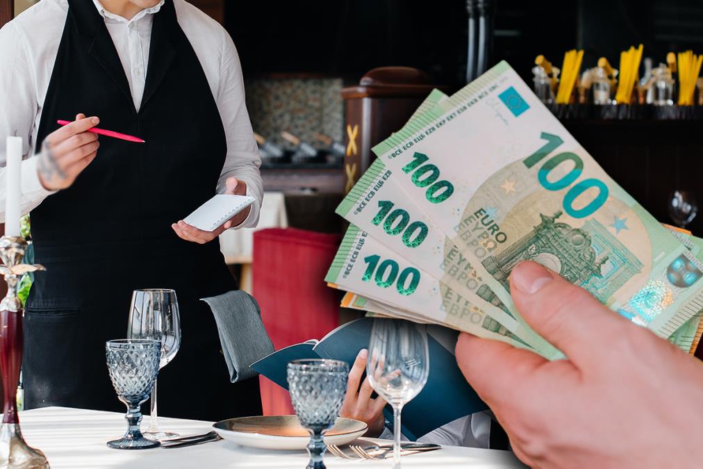 Nisu mu ostavili bakšiš, konobar im se osvetio: Priča se brzo proširila, jedni ga hvale, drugi preziru