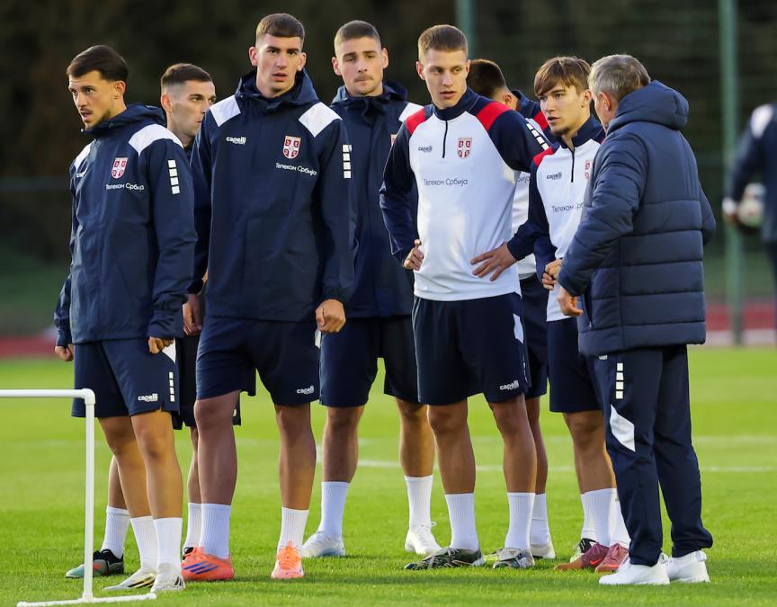 FSS-TRENING_44.jpg?ts=2025-12-05T15:31:40