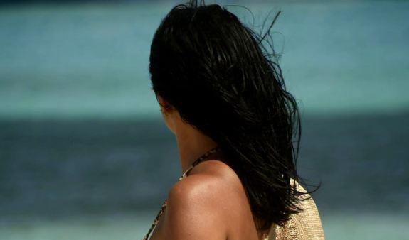 DA LI SE SEĆATE LEPE RADE?! Pevačica promenila umetničko ime i izgradila karijeru, važila za bombu, nedavno se razvela, a ovako danas izgleda (FOTO)