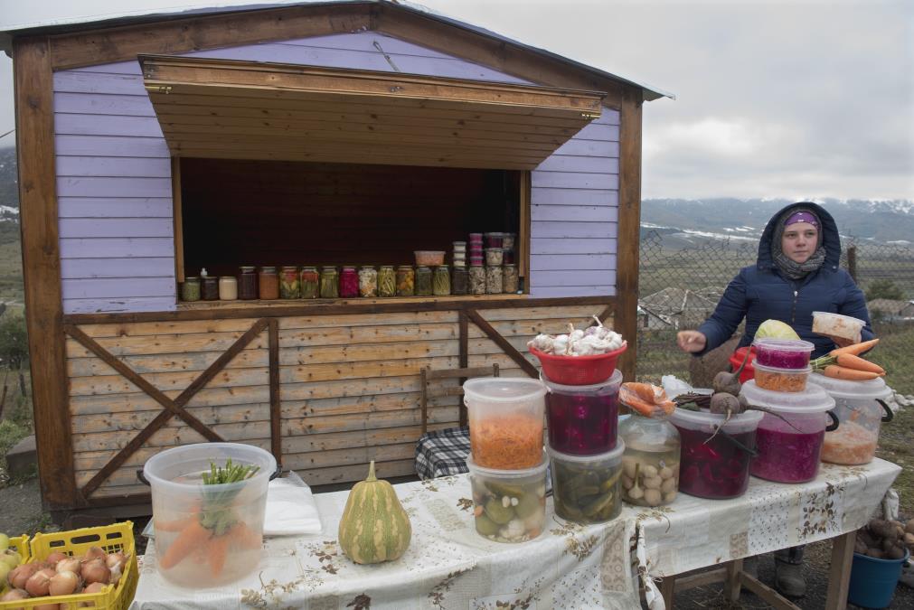 U ovom selu žive pravoslavci, ali se ne krste: Ne piju, ne puše, nemaju TV, po kiselom kupusu su najčuveniji