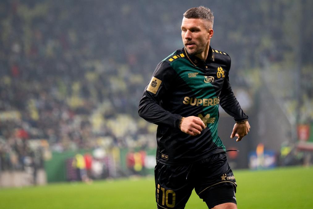 Lukas-Podolski.jpeg?ts=2025-12-09T13:00:57