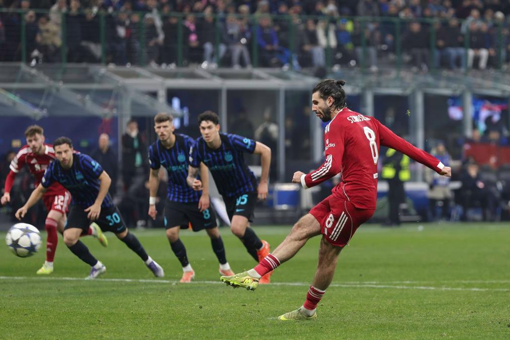 Da li je bio penal?! Liverpul sa bele tačke srušio Inter u finišu - cela Evropa vodi polemiku da li je sudija postupio ispravno?! (VIDEO)