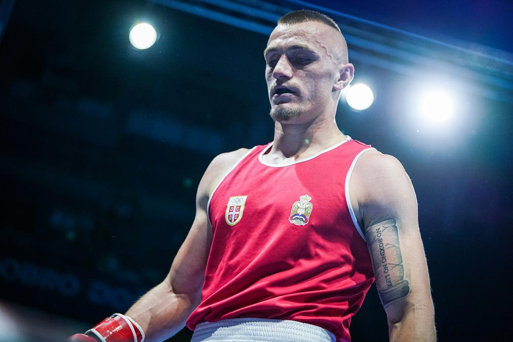 ŠAMPIONSKI GEST PRVAKA SRBIJE! Devet minuta borbe decenije, Memić nudi revanš Nikoliću u profi ringu