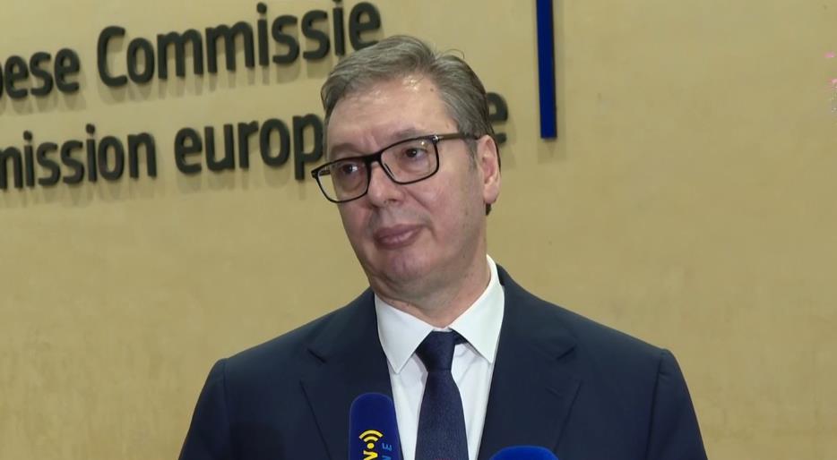 VUČIĆ POSTAVIO SPAJIĆA NA MESTO Predsednik reagovao na izjavu o pridruživanju EU: "Prvo skočite pa recite hop!"