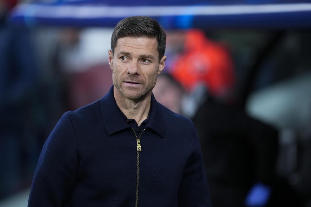 REAL MADRID ZATEKLA NESVAKIDAŠNJA SITUACIJA! Ćabi Alonso odgovarao na nezgodna pitanja, a evo šta je rekao o potezu navijača