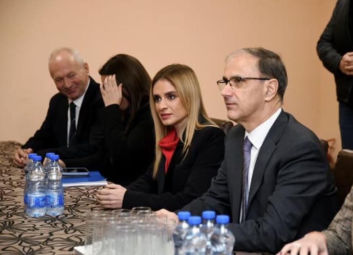 Ministarka Stamenkovski posetila opštinu Ražanj i Centar za socijalni rad: Podrška porodicama i najosetljivijim grupama prioritet