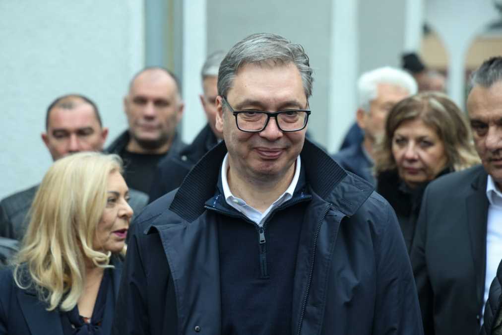 MOĆNA PORUKA PREDSEDNIKA! Vučić: "Dok oni mrze, bave se glupostima, ja se bavim životom građana" (VIDEO)