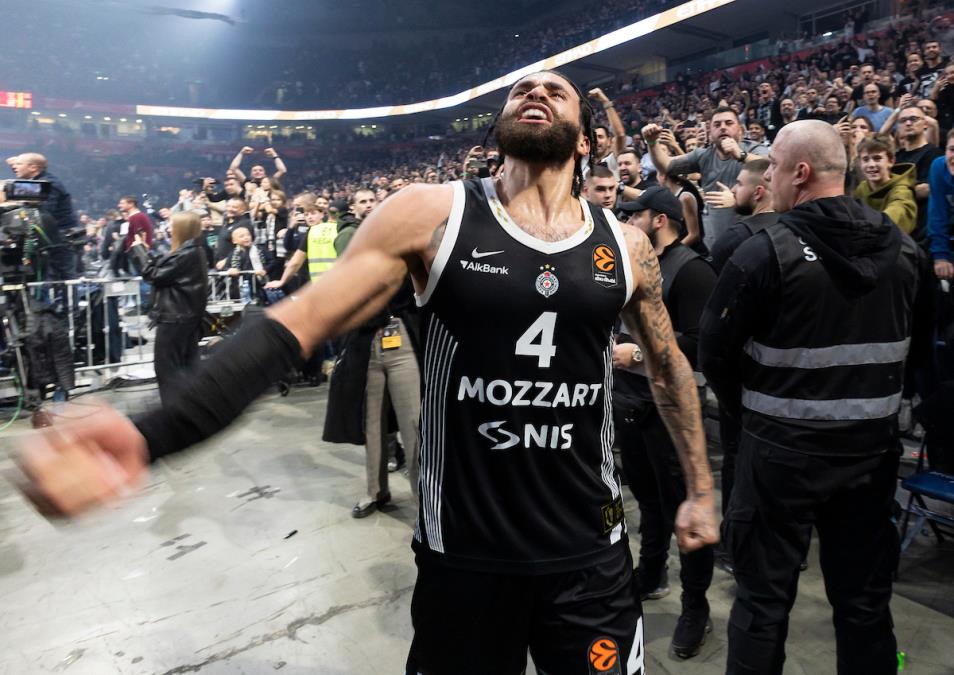 BIĆE PAKLENO U ARENI! Evo gde možete gledati okršaj Partizana i Virtusa!