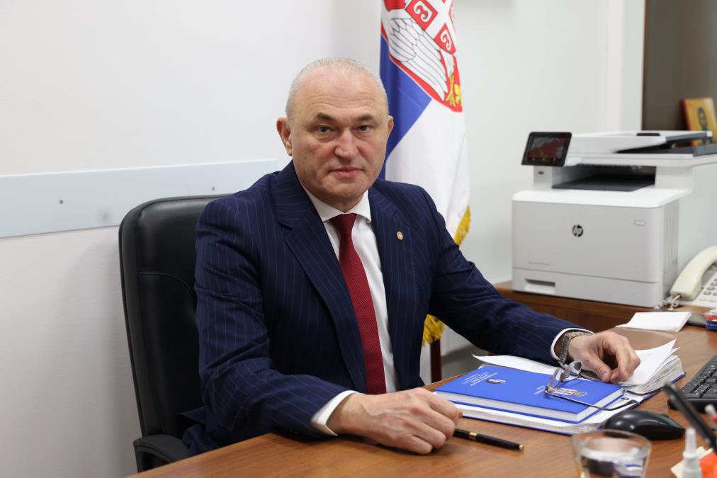 MILAN PEKIĆ, DIREKTOR KANCELARIJE ZA BORBU PROTIV DROGA: Dileri sa ulica prešli na onlajn platforme, 8% učenika 1. i 2. razreda srednje škole probalo kanabis