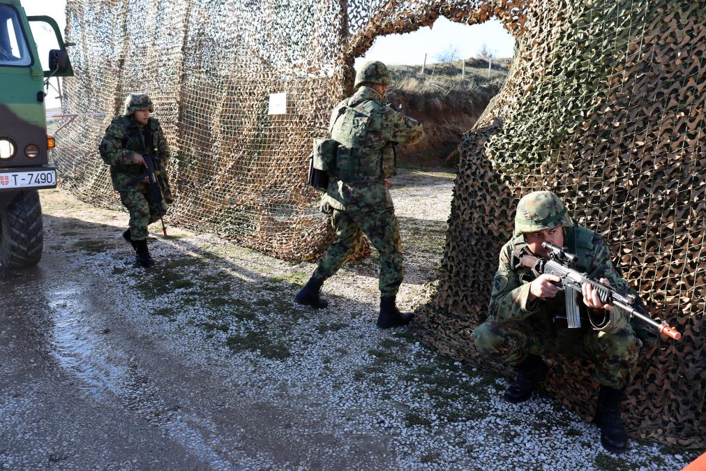Provera spremnosti pred mirovnu misiju: Vod za zaštitu snaga Vojske Srbije uspešno realizovao taktičku vežbu