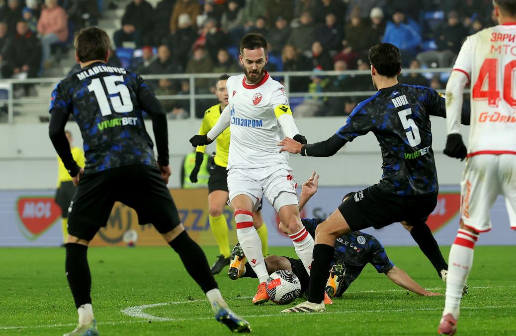 JOŠ JEDAN KIKS ZVEZDE U SUPER LIGI SRBIJE! TSC izvukao bod protiv crveno-belih u Bačkoj Topoli, domaći tim pogodio prečku u nadoknadi vremena!