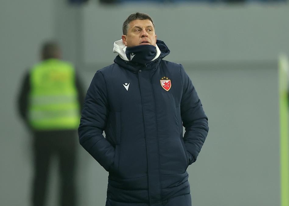 PRVE REČI VLADANA MILOJEVIĆA POSLE NOVOG KIKSA ZVEZDE! Trener crveno-belih utučen posle remija u Bačkoj Topoli: "Potrošili smo prvo poluvreme..."