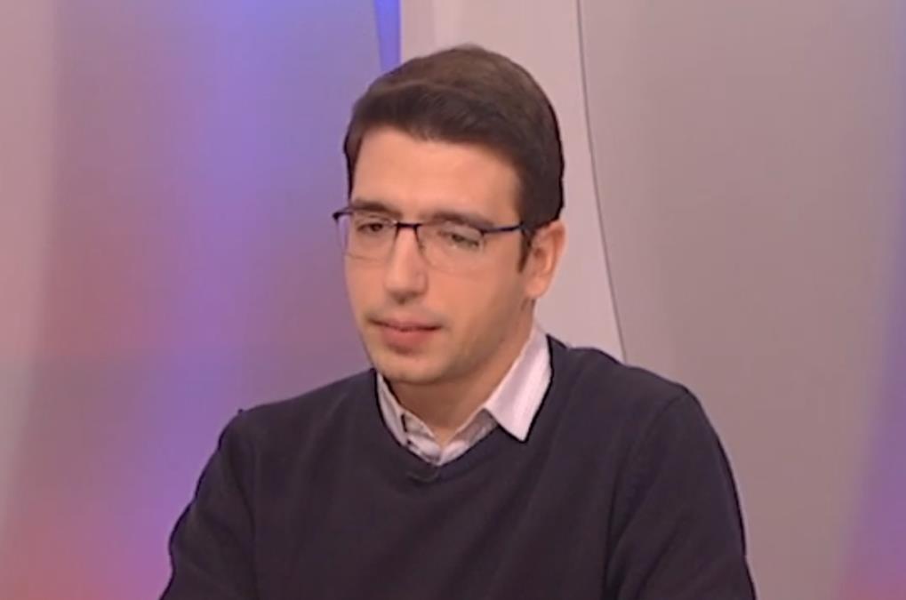 "OD KAD SE U VLADI ČUJE SRPSKI, CRNA GORA NEZAUSTAVLJIVO IDE KA EU" Srpski jezik zaslužan za zatvaranje svih 5 poglavlja u Crnoj Gori, tvrdi Miličić