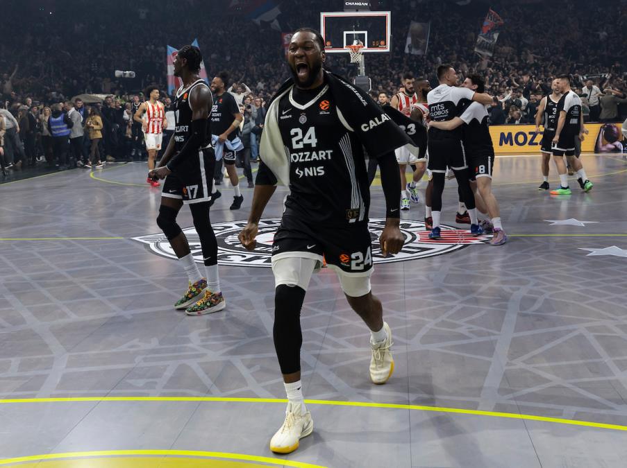 KAKVA GREŠKA! Bruno Fernando u Hapoelu, navijači u čudu šta su videli!