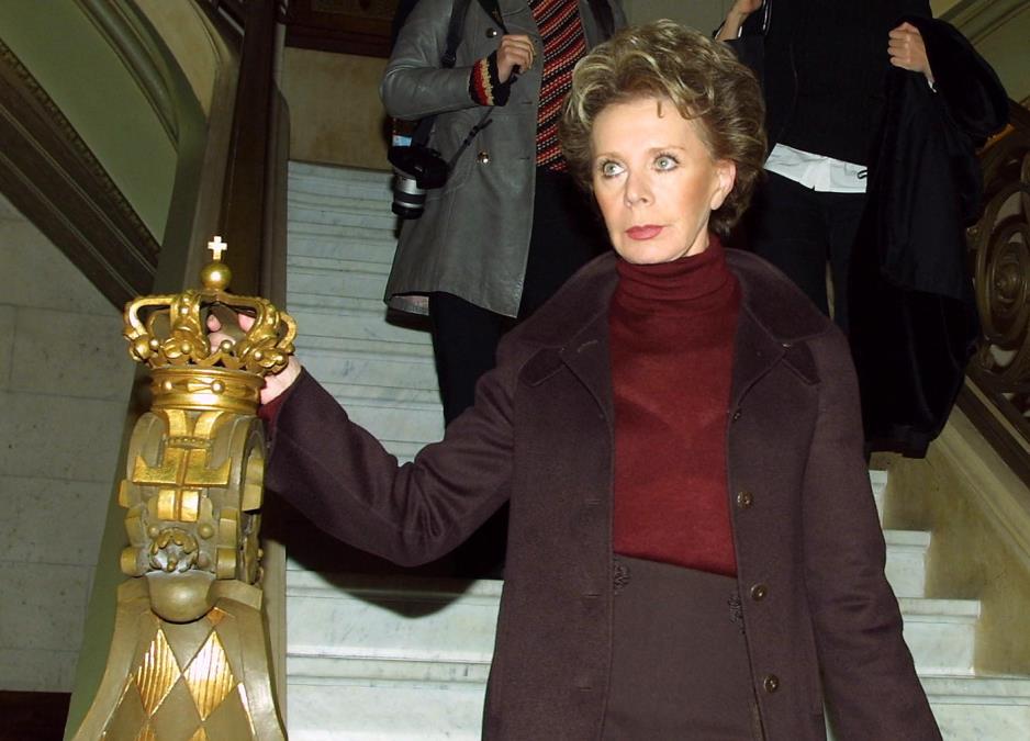 Jedan muž je pucao sebi u glavu, s drugim umalo izgorela u požaru: Bizaran nadimak dali su joj zbog načina života