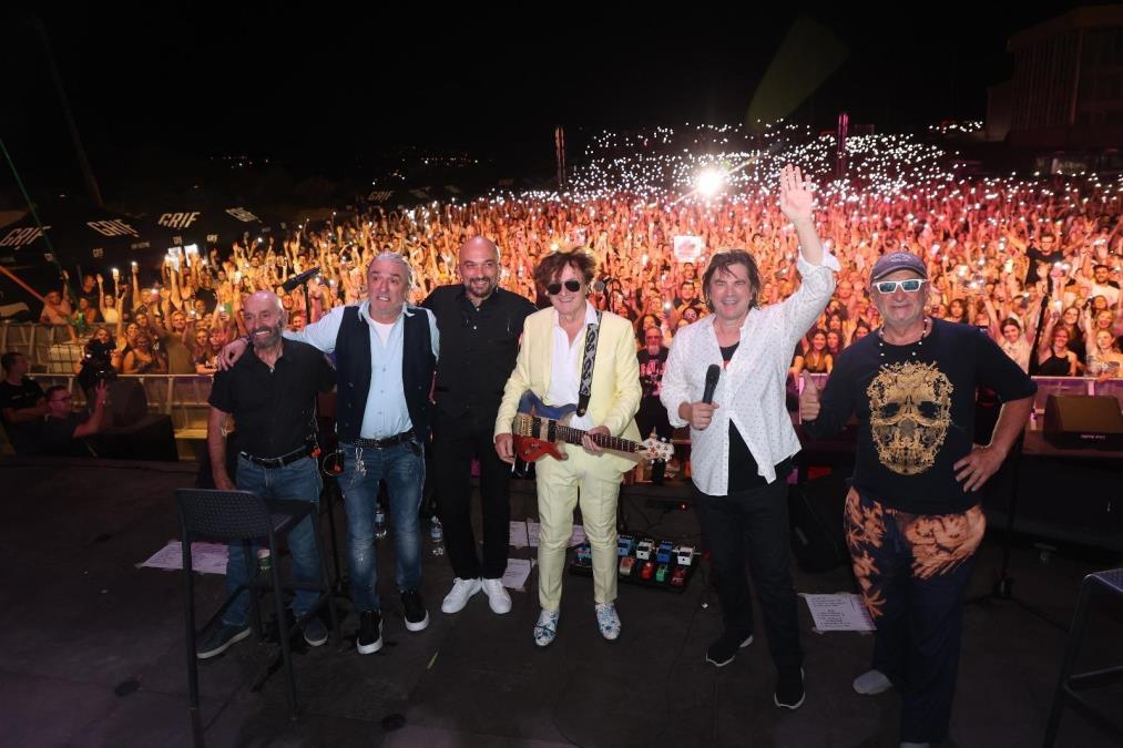 STOP I BIJELOM DUGMETU U BOSNI! Posle Alena Islamovića i Dženana, legendarnoj grupi otkazan koncert u Goraždu - Izdato zvanično saopštenje