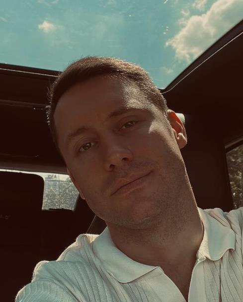 RASKID SA MAJOM OGNJENOVIĆ GA DOTUKAO?! Bivši muž Marije Mikić objavio niz fotografija sa decom, pa poslao poruku punu bola: Svrha života nije... (FOTO)