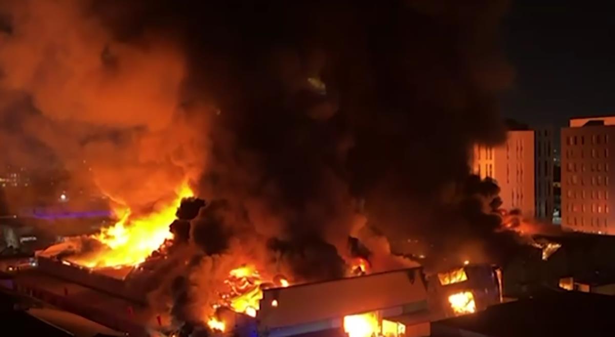 Pozar-Tirana-4-.jpg?ts=2026-01-08T23:06:04