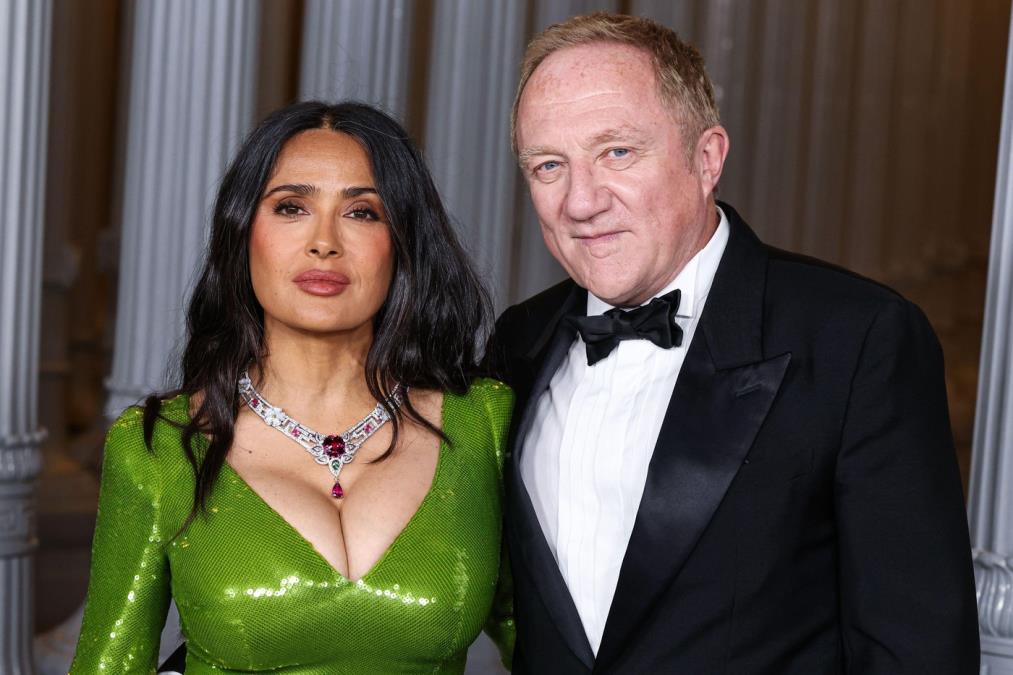 "Muvao me je Donald Tramp", Salma Hajek šokirala izjavom uživo u programu, otkrila šta je predsednik SAD uradio kad mu je rekla "ne"