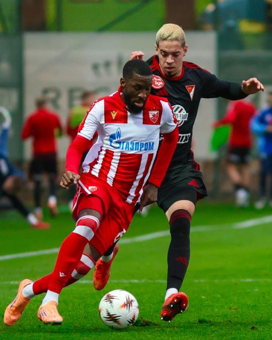 BUDI SE ZVEZDIN BABIKA U TURSKOJ: Prelepim golom doneo pobedu Karagumruku i osmeh Stanoju!