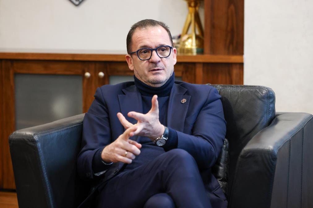 "KLUB PATI VEĆ DUGO! VIDIM DA SU NAVIJAČI FRUSTRIRANI, LJUTI I TUŽNI" Predrag Mijatović bez dlake na jeziku! Njegove reči odjekuju...