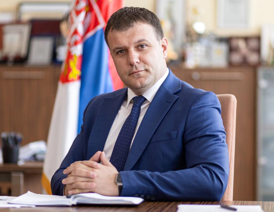 Navala na turističke vaučere, evo koliko ih je još ostalo! Oglasio se ministar Memić: Veliko interesovanje potvrđuje koliko je ova mera važna!