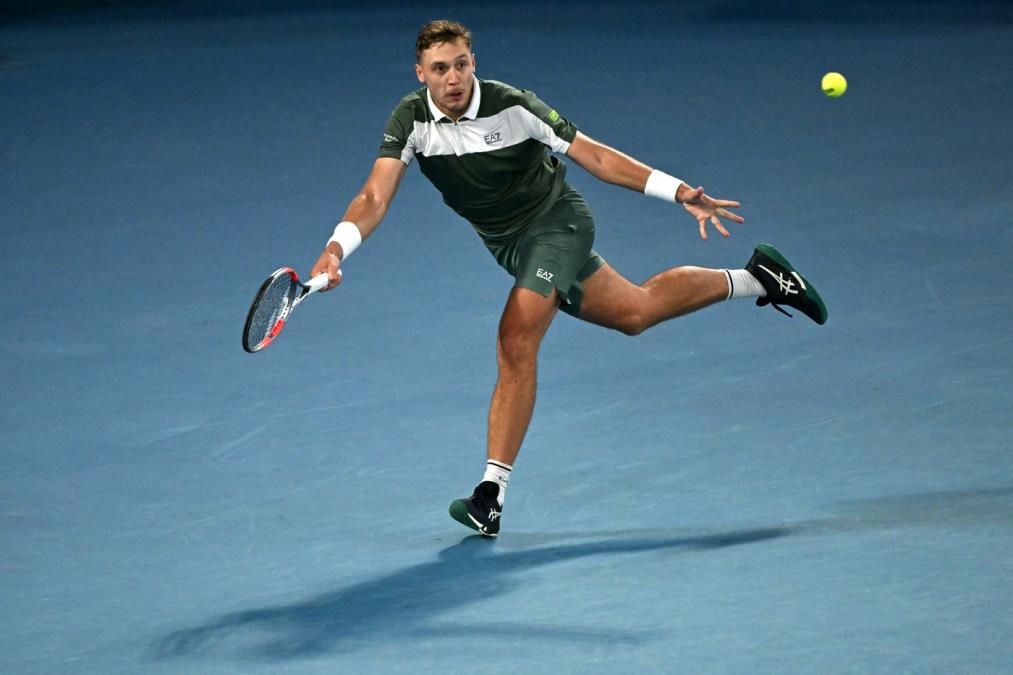 ATP ČELENDŽER U NAPULJU: Hamad Međedović u polufinalu - za trofej će se boriti sa Saškom