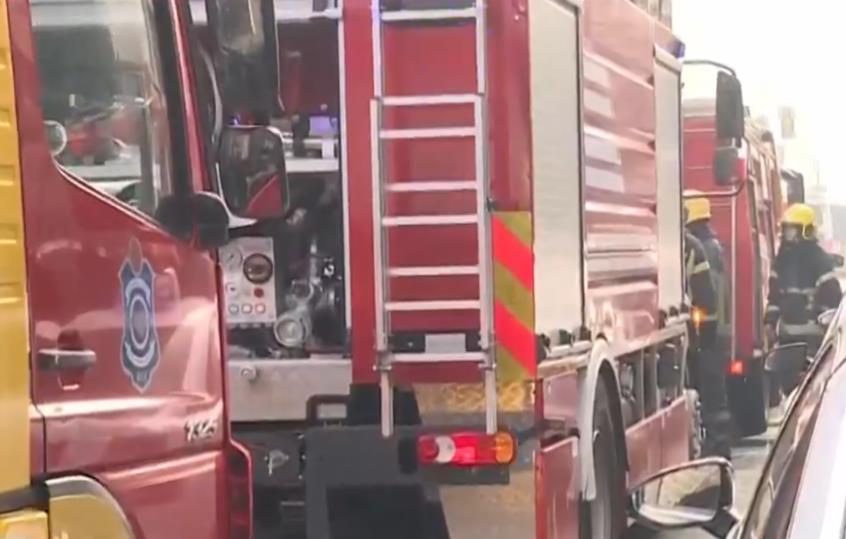 POŽAR NA BEŽANIJSKOJ KOSI: Objekat u plamenu, vatrogasci se bore!