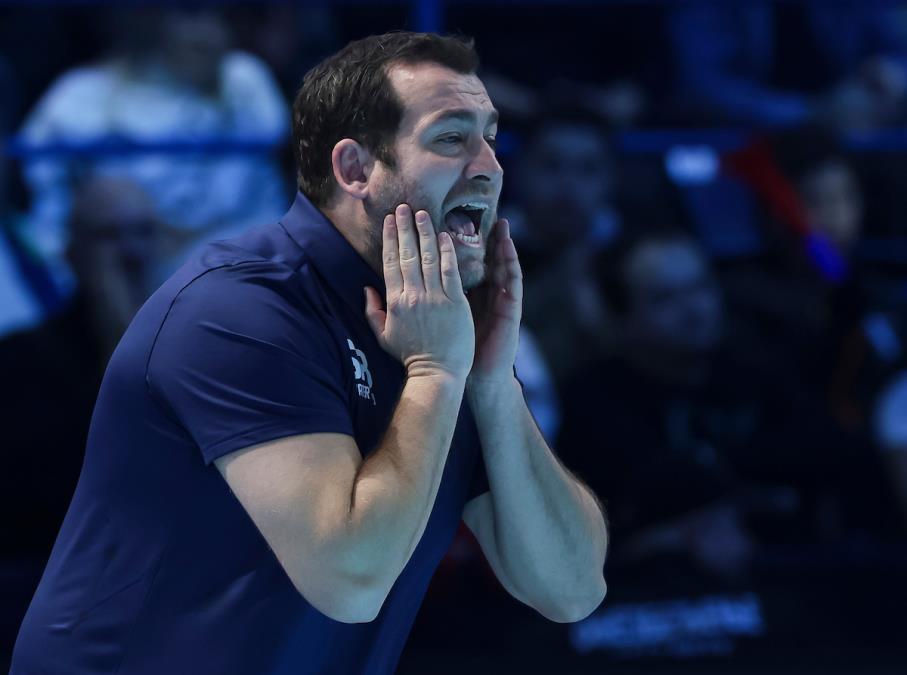 ŽESTOKA KAZNA! DELFINI OSTALI BEZ SELEKTORA: Uroš Stevanović suspendovan!