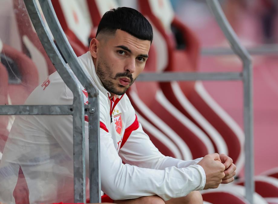 RADONJIĆ KOMENTARISAO FOTKU NA KOJOJ JE ĐOKOVIĆ, PA IZAZVAO GOMILU NEGATIVNIH REAKCIJA! Tagovao je Kristijana Ronalda, ovo je mnoge razbesnelo! FOTO