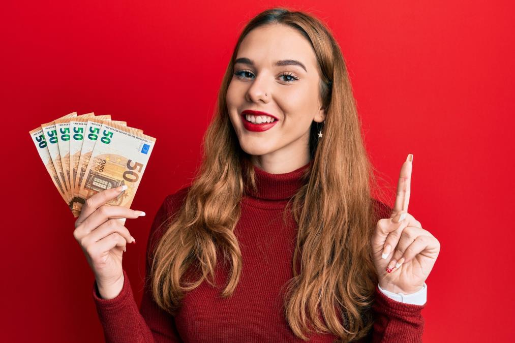 Kraj marta donosi ogroman novac za dva horoskopska znaka: Stiže kraj dugova i finansijski preokret