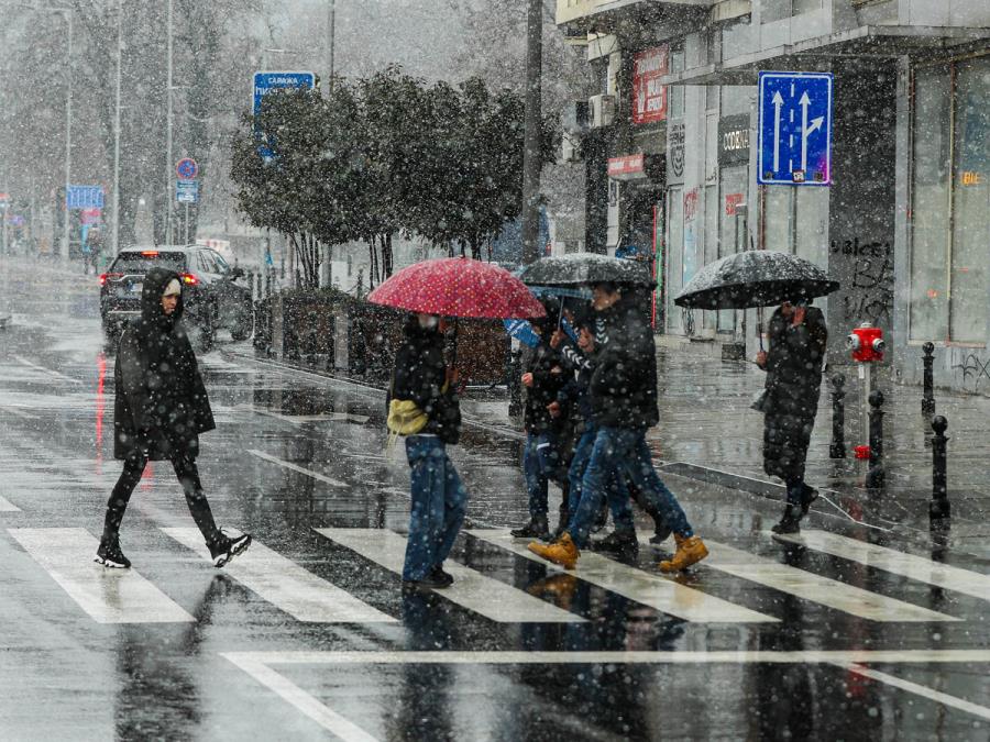 RHMZ najavio drastičan pad temperature: Zima se vraća na Veliki petak - Mraz će okovati ove predele Srbije, a pašće i sneg - Detaljna prognoza