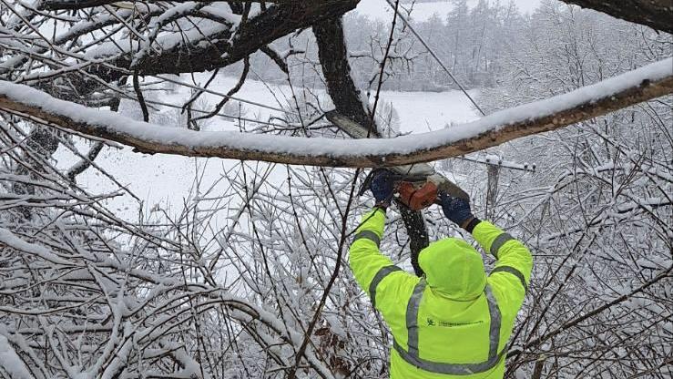 Normalizovano snabdevanjem strujom u Rudnu, otklonjen kvar na dalekovodu
