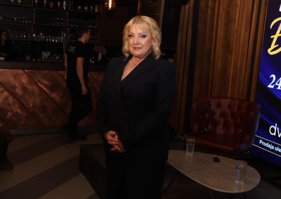 SA 11 GODINA PRVI PUT ZAPEVALA U MTS DVORANI! Snežana Đurišić spremna za dva spektakla, a ovako se seća svog početka