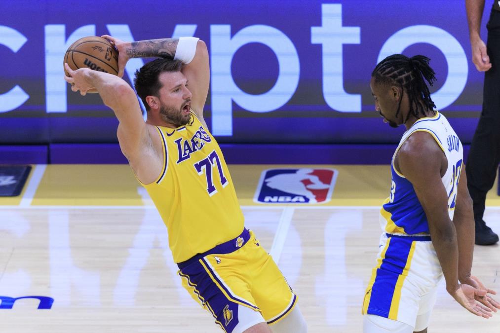 Luka-Doncic-na-mecu-Los-Andjeles-Lejkers-Indijana-Pejsers.jpeg?ts=2026-03-07T07:49:57