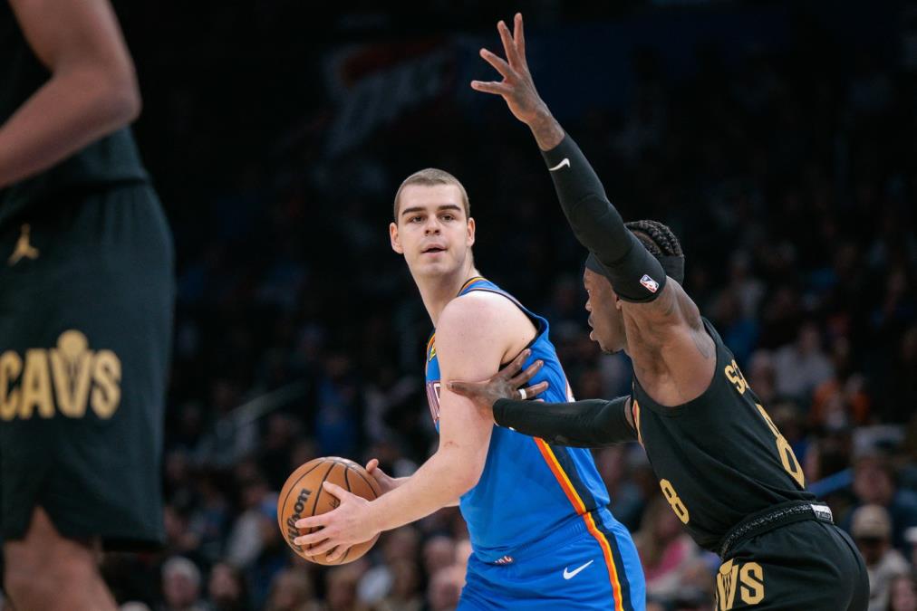 TOPIĆ DOMINIRA "PREKO BARE" - SPREMAN JE NA NBA! Nestvarne brojke mladog Srbina, sada je svima jasno da mu je mesto u najjačoj ligi sveta! (VIDEO)