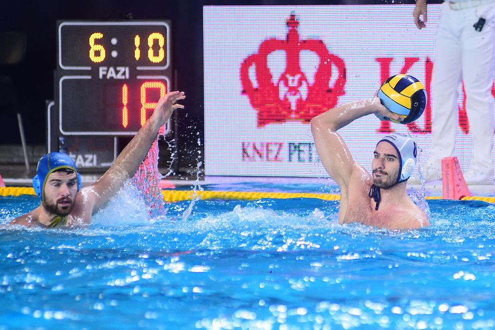 MAJSTORICA PRIPALA GOSTIMA: Vaterpolisti Novog Beograda pobedili Šabac za plasman u finale Superlige
