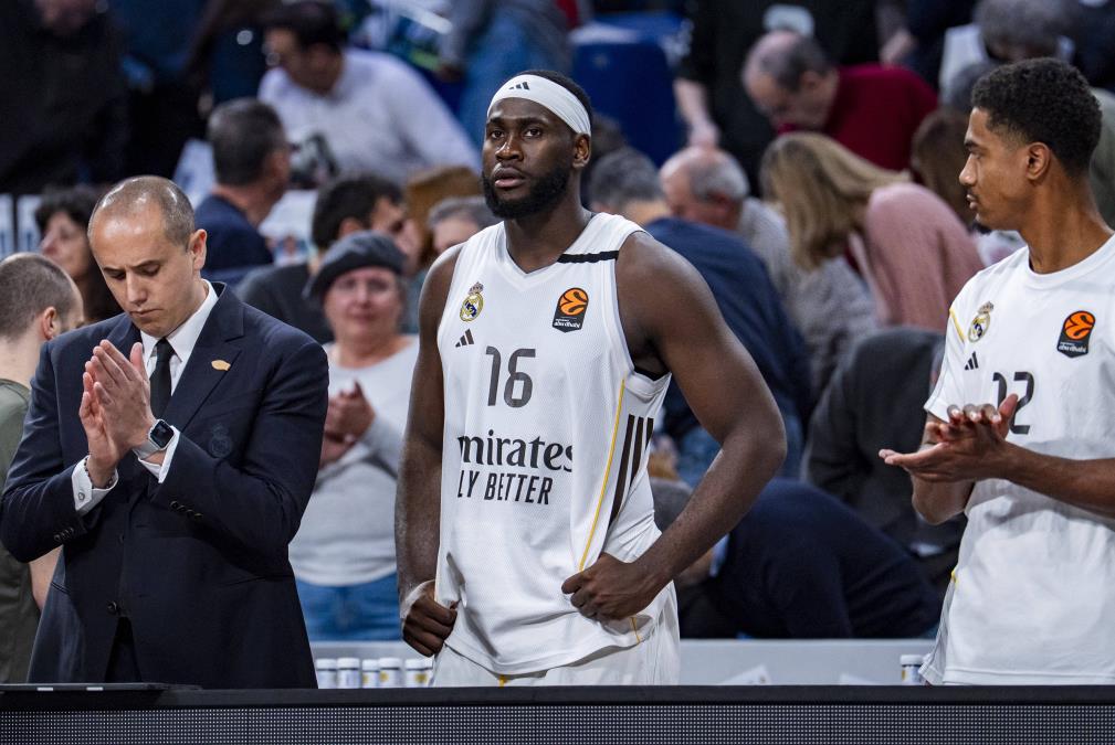 REAL GRABI KA VRHU TABELE: Madriđani savladali Efes sjajnom drugom četvrtinom