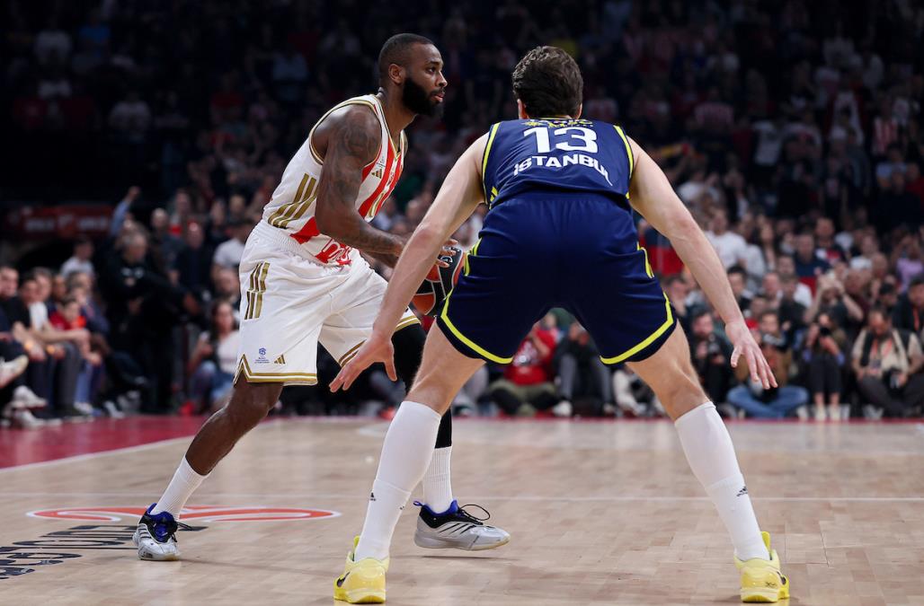 Pogledajte najbolje poteze Kodija Milera-Mekintajera protiv Fenerbahčea