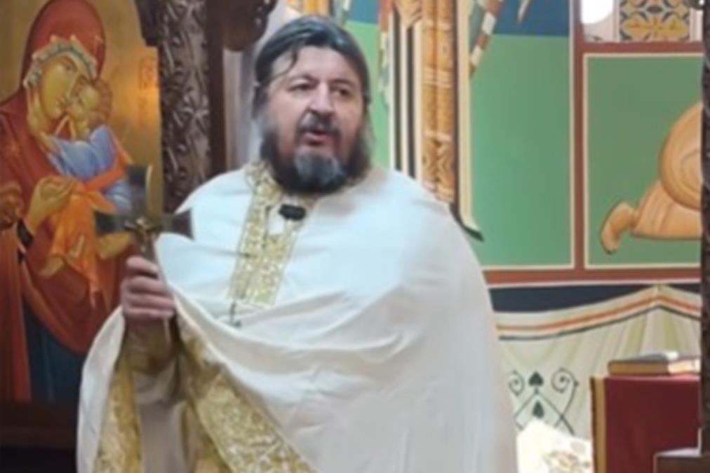 "Mnogo je opasno, zaboravite na gatanje i horoskop!" Otac Hrizostom otkrio jedini lek za svaku nemoć: Za ovo morate moliti Boga
