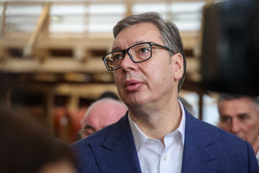 U 17 ČASOVA: Vučić sutra u poseti fabrici MB Namenska