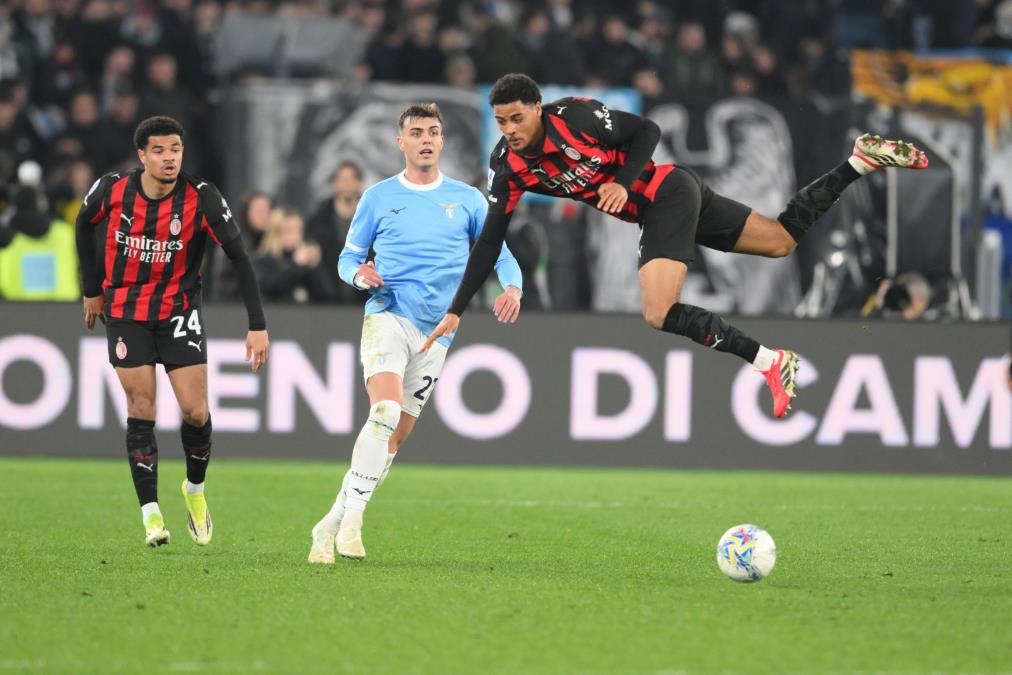 DERBI SERIJE A! Lacio pobedio i udaljio Milan od Skudeta! (VIDEO)