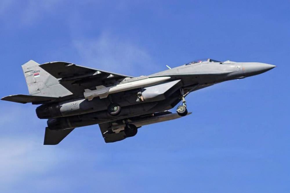 HIPERSONIČNE RAKETE USIJALE ODNOS SRBIJE I HRVATSKE! Posledica unutrašnje politike Zagreba koji veliča ustaštvo, Srbija bira put stabilnosti uz moćno naoružanje