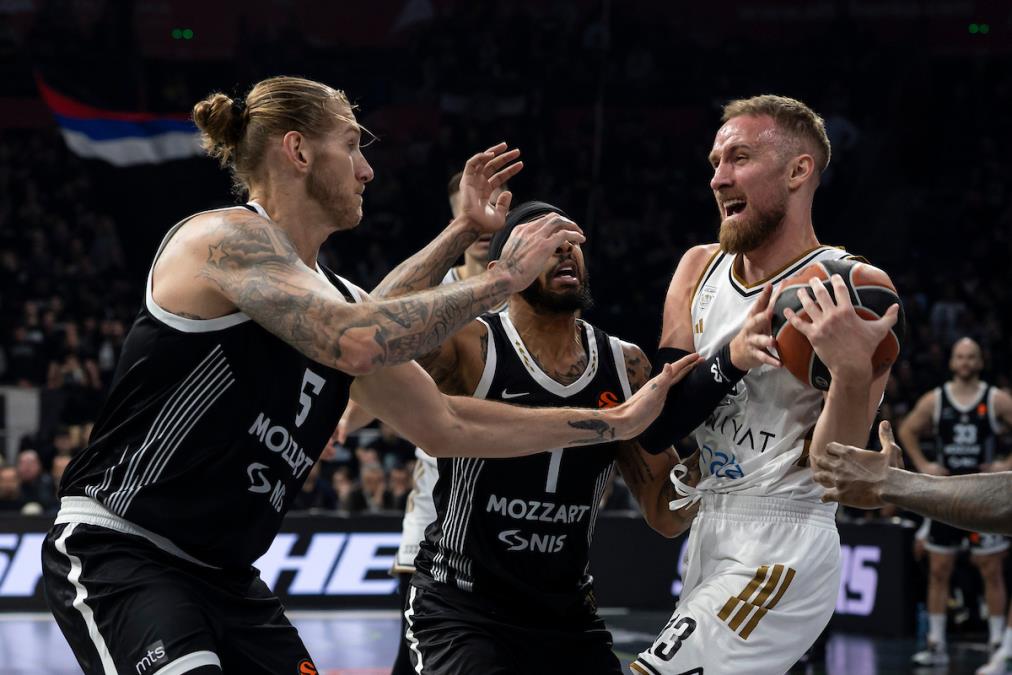 Crno-belo veče u Areni: Pogledajte kako je Partizan srušio Dubai (VIDEO)