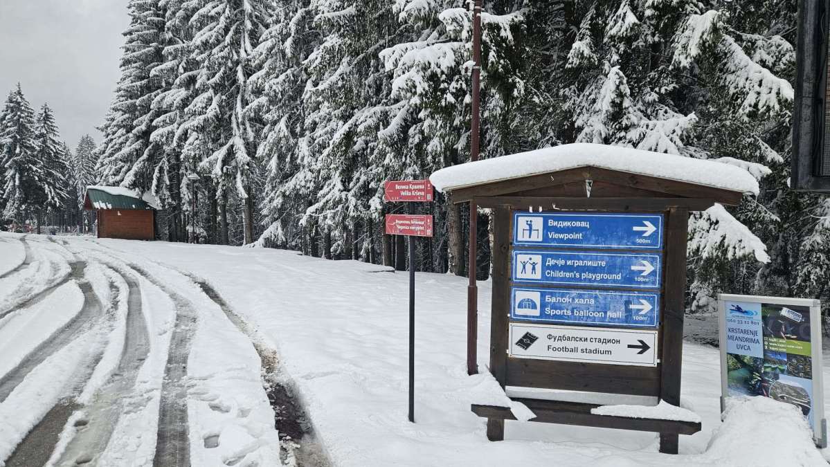 PALO 15 CM NOVOG SNEGA! Zabeleli se i Zlatar, Nova Varoš, Jabuka i Jadovnik kod Prijepolja! Putevi očišćeni