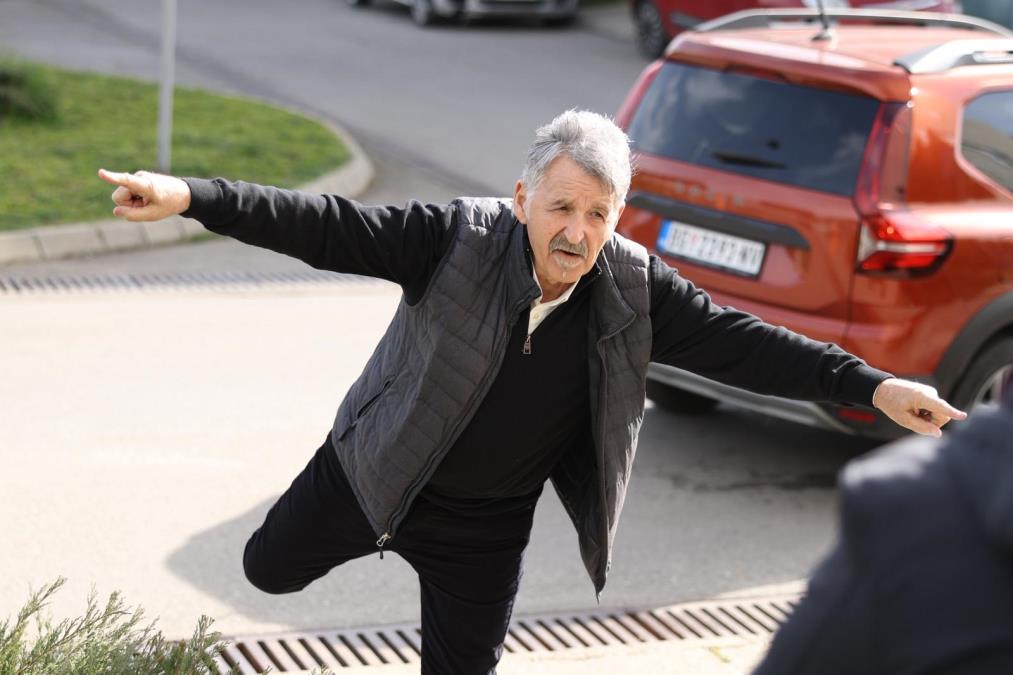 OVAJ FAKULTET JE ZAVRŠIO BOSANAC! Harmonikaš ne ističe često svoje obrazovanje: Moja diploma je bila na proveri u RTS-u