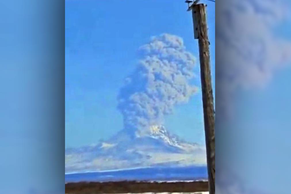 vulkan-Siveluc-Kamcatka.jpg?ts=2026-03-19T10:12:00