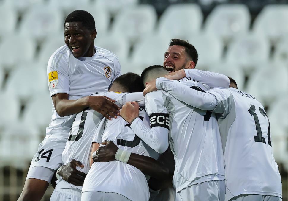 GOLEADA NA BANOVOM BRDU! Čukarički pobedio Železničar!